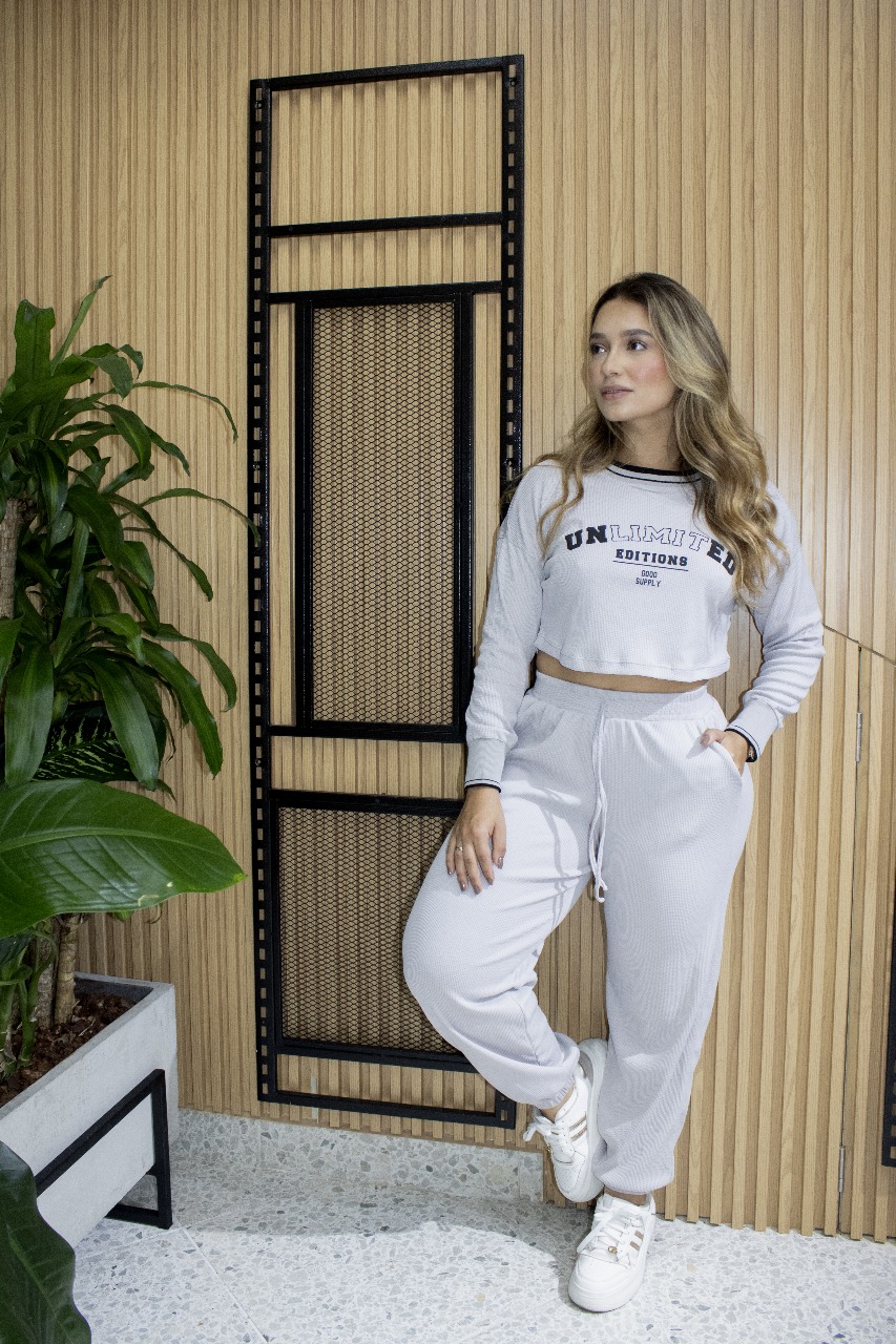 CONJUNTO DE DAMA  TALLA UNICA 